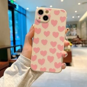 Brand new Apple IPhone 14 Pro Max Heart 🩷🩷🩷 Silicone Phone case